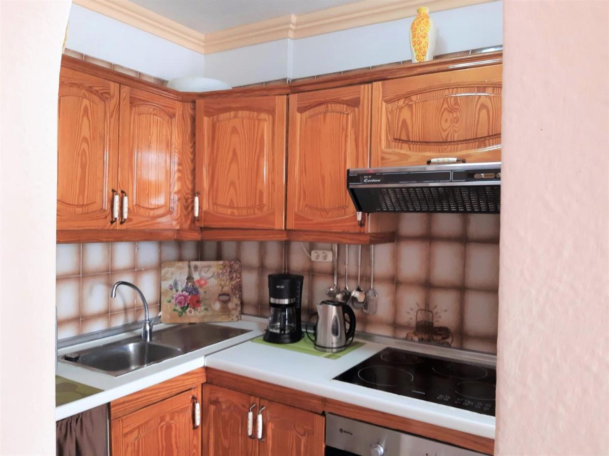 Summerland Lc Holiday Home Лос Кристианос Екстериор снимка