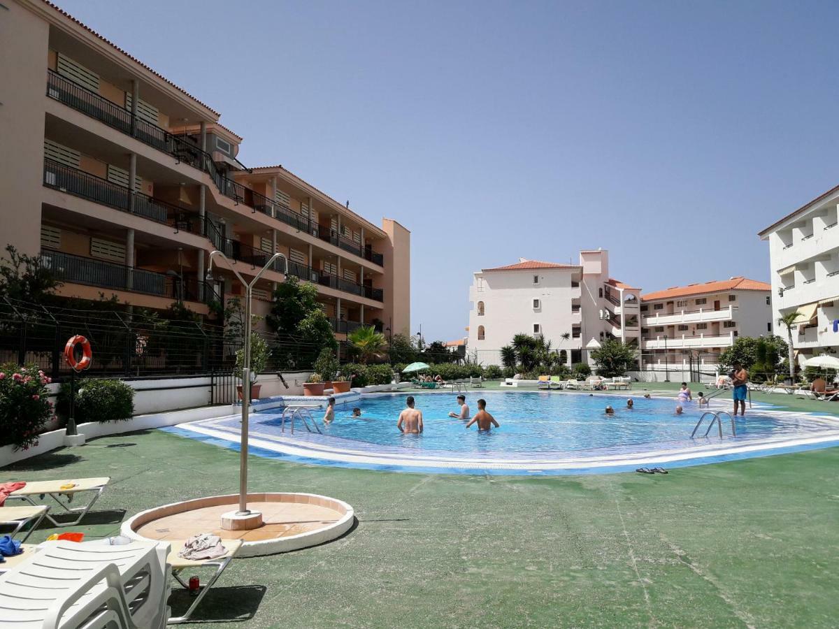 Summerland Lc Holiday Home Лос Кристианос Екстериор снимка