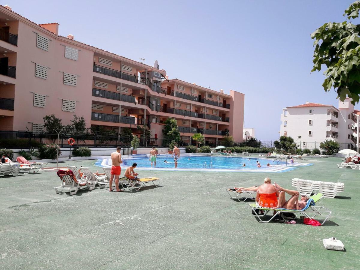 Summerland Lc Holiday Home Лос Кристианос Екстериор снимка